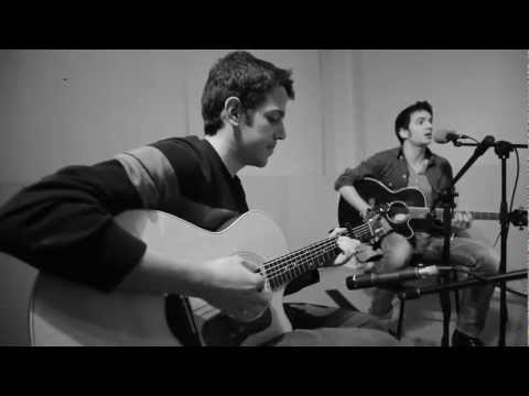 Rolling in the Deep - Adele (Almost Brothers Live @ Radio Temat)