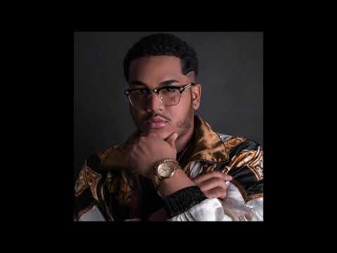 TRAPIANDO - Tivi Gunz (PLANETA URBANO RD)