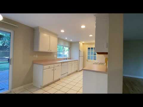 Two-Bedroom Ranch-Style Home in Bonny Slope! property video