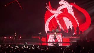 Don&#39;t Threaten Me With A Good Time - Panic! At The Disco Live in London | Viva Las Vengeance Tour