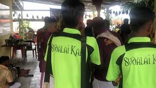 Download lagu Atha Nee Vantha Neram - Sudalai Kali Urumi Melam // Urumi Melam Vamsam mp3