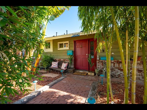 24242 Victory Boulevard | Woodland Hills, CA - The Agency