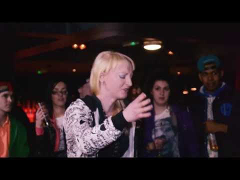 Bombshell vs Tanita Sikes