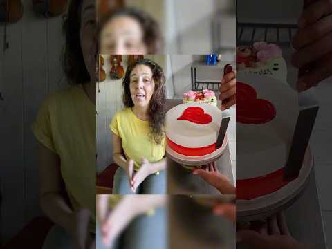 “Miss Susie Had A Steamboat”. Fortunately there aren’t kids under 12 on this app #soothing