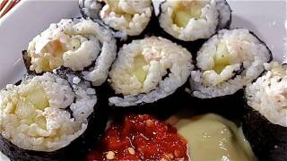 Easy Homemade Sushi Rolls (Philly Roll)