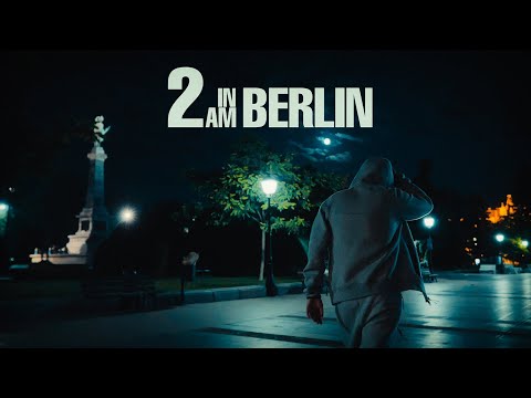 MOMO - 2 AM V BERLIN ( Official Video )
