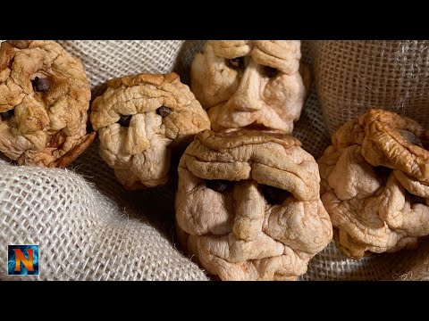 How to make Shrunken Apple Heads