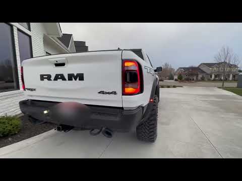 Dodge Ram TRX Exhaust Note 1500 6.2L Supercharged HEMI V8 SRT Cold Start in light rain