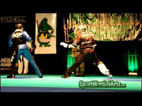 Hamed Firouzi v Leo Valdivia - 2012 Gator Nationals - Men's Sparring Semi-Finals