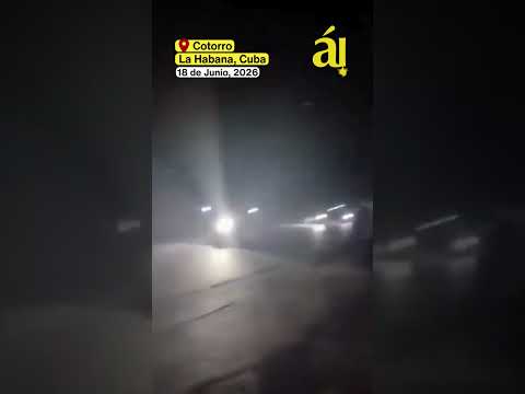 Cubanos protestan frente a la sede del Partido Comunista en el Cotorro, La Habana