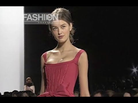 CAROLINA HERRERA Fall Winter 2005 New York - Fashion Channel