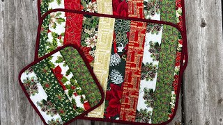 Poinsettia Place Placemats