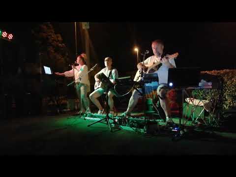 Rolling in the deep Adele By Isa J - 25 Fingers