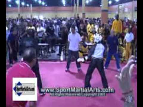 Claire Cocozza v Casey Marks-Nash - 2005 US Open