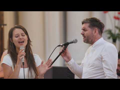 Schowaj mnie / Ja ufam Ci - Oprawa Muzyczna Ślubu Chór Gospel Piotr Pawlicki