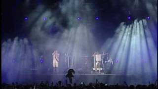 Basement Jaxx - &quot;Raindrops&quot; Live