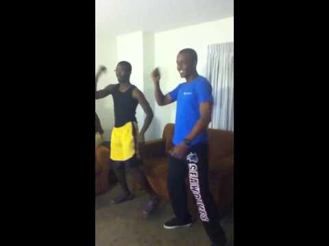 Dance Central 3 Gameplay: I Will Survive