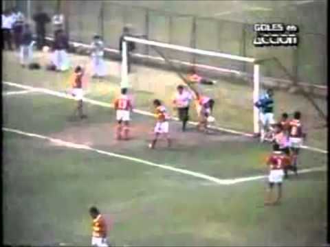 GOL OLIMPICO DE KUKIN FLORES