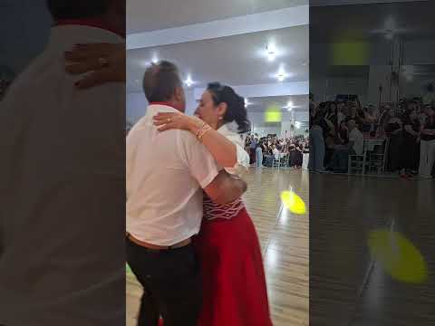 Dançar uma veneira é bom demais......BATE PALMA...formados de Itapejara Do Oeste Pr