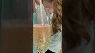 Download lagu Cotton Candy Glitter Bombs for champagne or sparkling cider recipe at: www.inspirationapron.com mp3 Download lagu Cotton Candy Glitter Bombs for champagne or sparkling cider recipe at: www.inspirationapron.com mp3