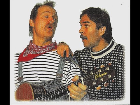 De Plattfööt - Yes, such a dog + dog TV shots