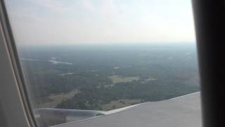 preview picture of video 'US Airways flight 1877 landing in Charlotte'