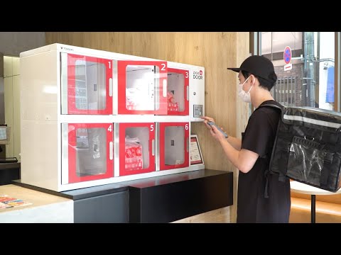KFC Start Using Lockers To Collect Food