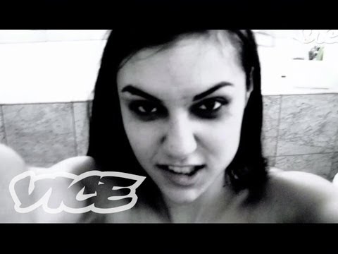 , title : '50 Shades of Sasha Grey: How She Got into Porn & More'