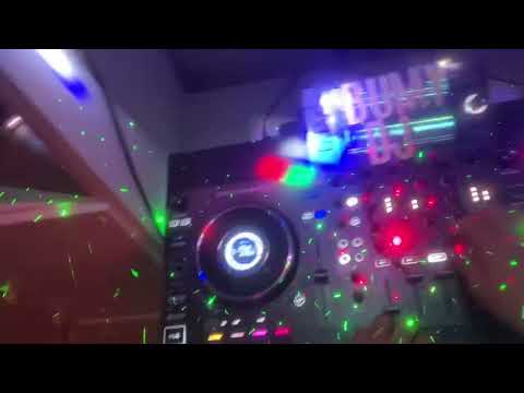 Mini Sesión a ciegas. House 80s. V8