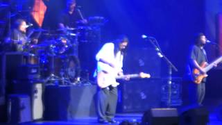 Don&#39;t Walk Away(NEW SONG)-Los Lonely Boys-EPCOT-10/25/&#39;14