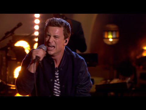 Hitmachine Niels doet de kamer swingen met 'Ik Wist Niet Waar Ik Het Had' | Liefde voor Muziek