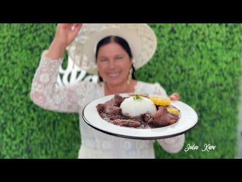 Una boliviana cocinando FEIOJADA brasileña POR PRIMERA VEZ