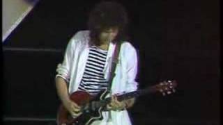 Queen Brian Mays guitar solo Wembley 1986 Video