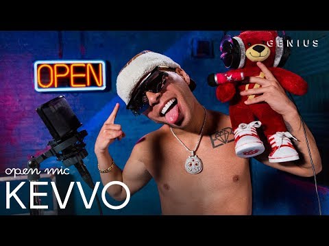 KEVVO "105F" (En Vivo) | Open Mic