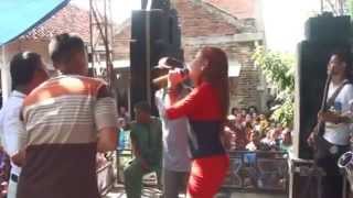 Download lagu JURAGAN EMPANG VOC.  ANIK ARNIKA NAELA NADA mp3