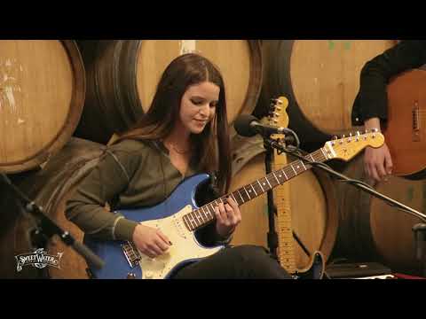 Shannon Lauren Callihan live at Paste Studio on the Road: Atlanta (SweetWater Brewing Co.)