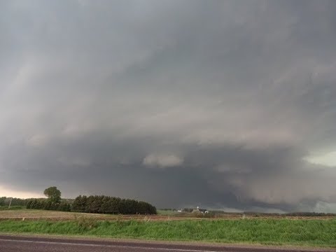 May 16th, 2017. Tornado-producing Supercell near Chetek, WI. Barron County.