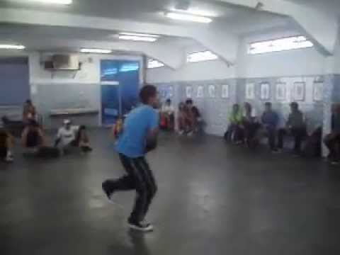 BBOY BRUNO VS BBOY MASCOTE - 2012