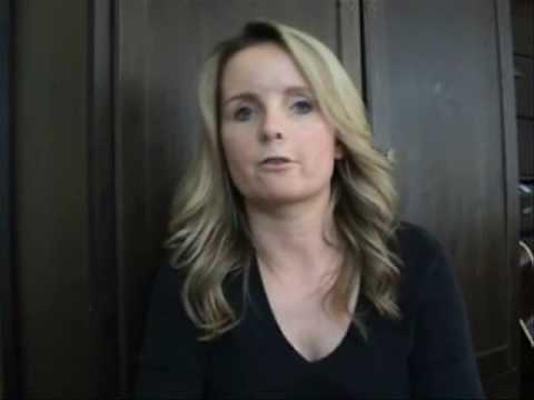 How To Hold The Bodhran Tipper