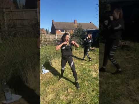 Sarah Worsfold Kickboxing Quarantine Light WorkOut Video1