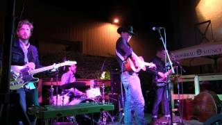 Corb Lund and the Hurtin' Albertans - Run This Town