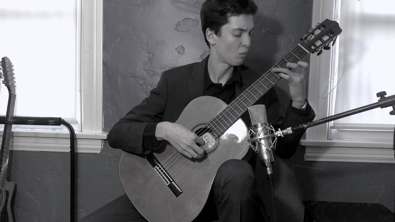 Hire LA Classical Guitarist Classical Guitarist in Malibu, California