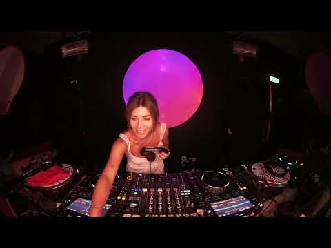 Lola Palmer DJ SET @ Radio Radio, Amsterdam (Deep House & Minimal Mix)