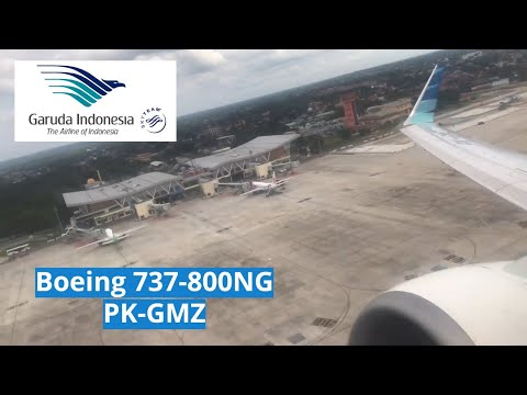 Take Off Pekanbaru Garuda Indonesia Boeing 737-800NG GA 177 PK-GMZ