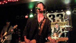 Roger Clyne &amp; The Peacemakers - Love Knows How. Route 33 Rhythm And Brews. Wapakoneta, OH. 9-8-14