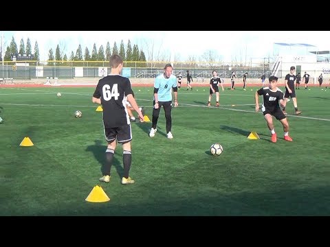 SoccerCoachTV.com - Countdown Pass Sprint Drill.