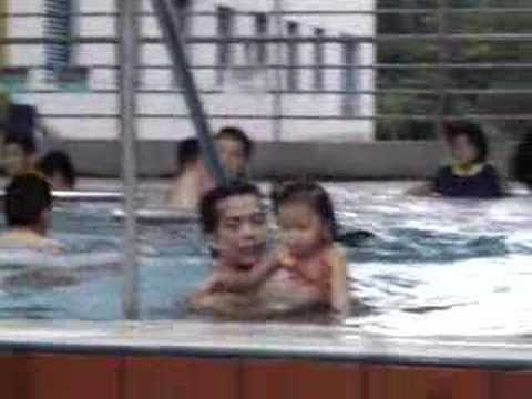 miechu daddy swimming-02