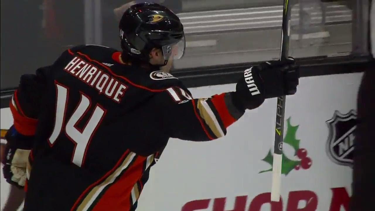  Vidéo: Adam Henrique VISE les DEVILS!!!! OUCH!!!!