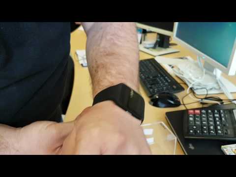 Unboxing Sony SmartWatch 3 SWR50