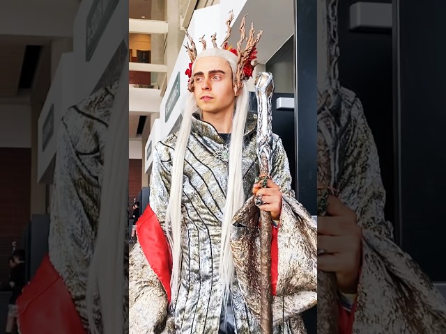 Vídeo relacionado con Broche de esmalte de hoja verde Elfos para cosplay, ropa festiva, hobbit, capa, accesorios, regalo (verde)